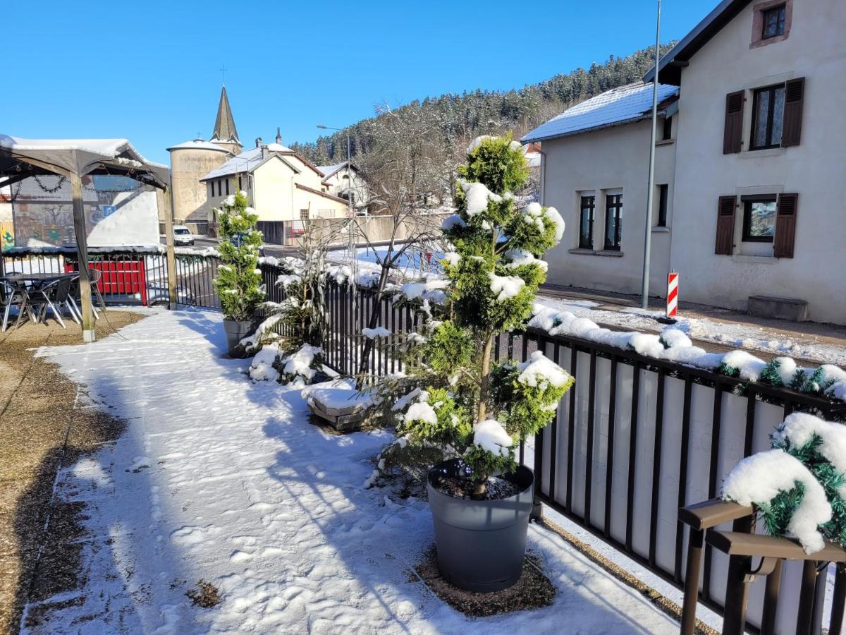 Hotel Les Jolis Coeurs Thiéfosse Exterior foto